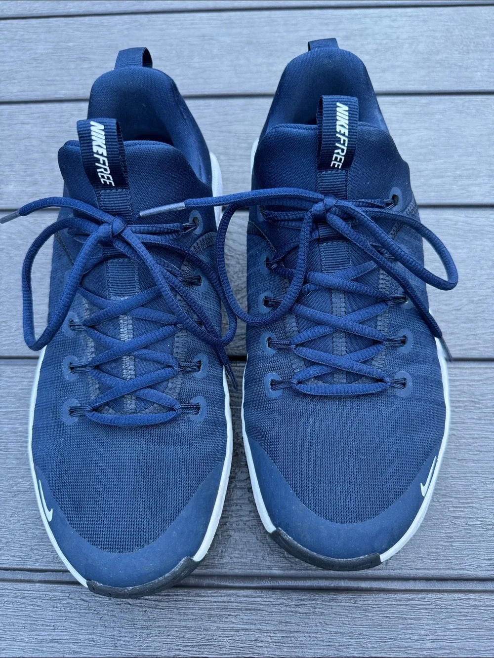 Nike Men's Navy Blue and White Metcon Sneakers Size 8